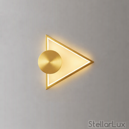 Дизайнерски LED Аплик Triangle Gold – Матово Злато, 3000K, 30cm