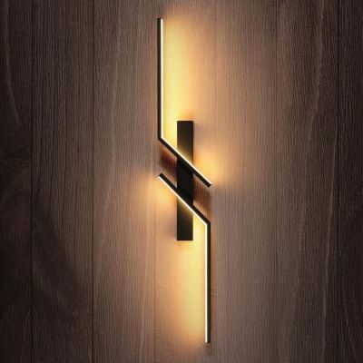 LED аплик LINEA CROSS – черен, 9W, 3000K, 60 см | Модерен геометричен дизайн